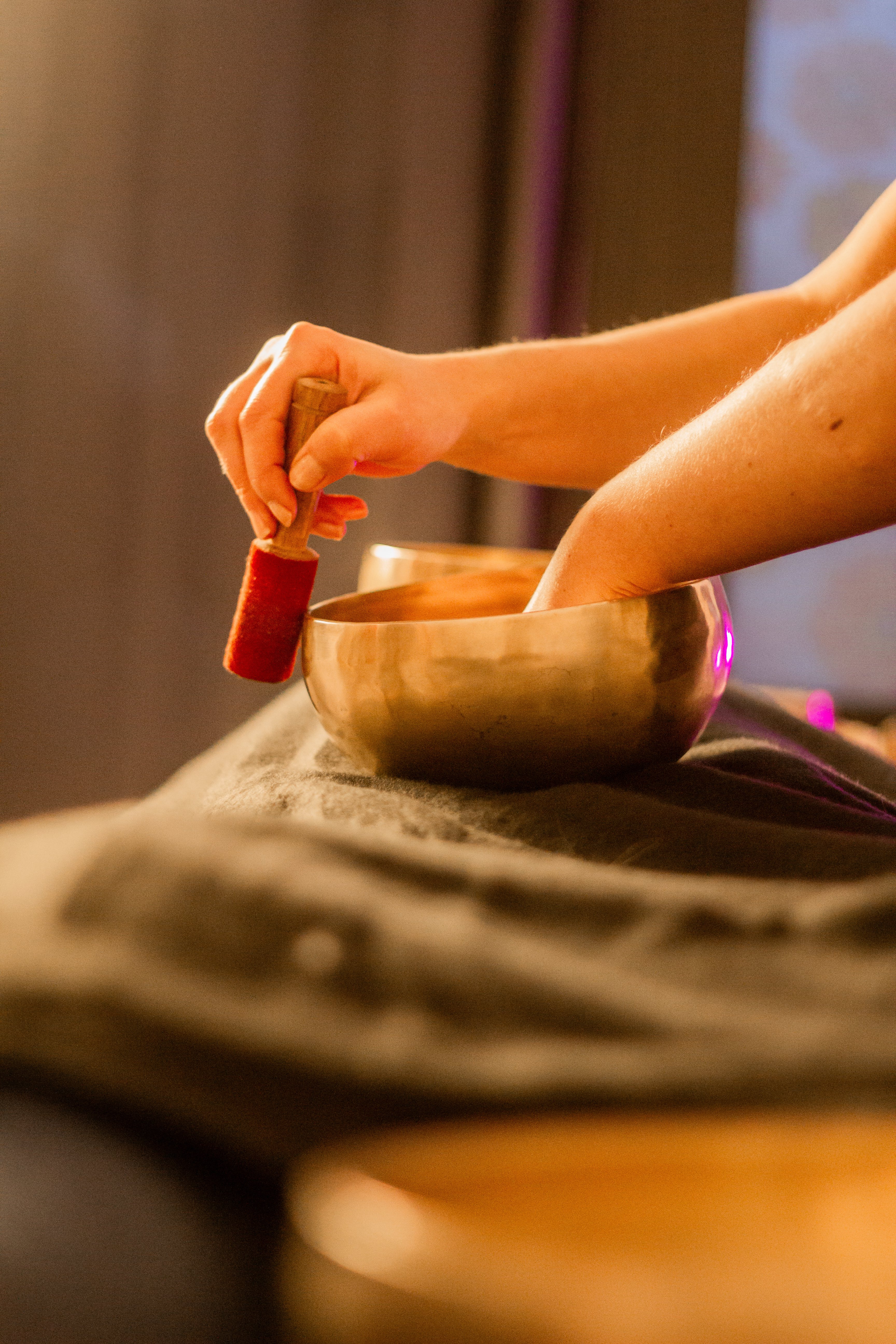 Massage sonore aux bols Tibétains — séance bien-être à Lys Lez Lannoy
